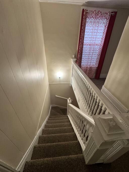 Comforting Getaway-Sleeps 6-Walk To Falls! Niagarafälle Exterior foto